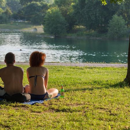 Blue Lake Apartment ザグレブ エクステリア 写真